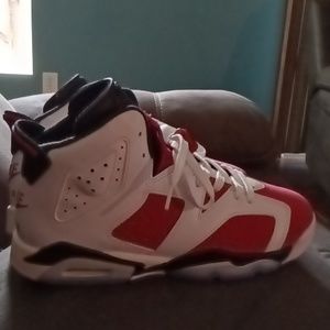 Carmine in good condition still icy 🥶 bottoms